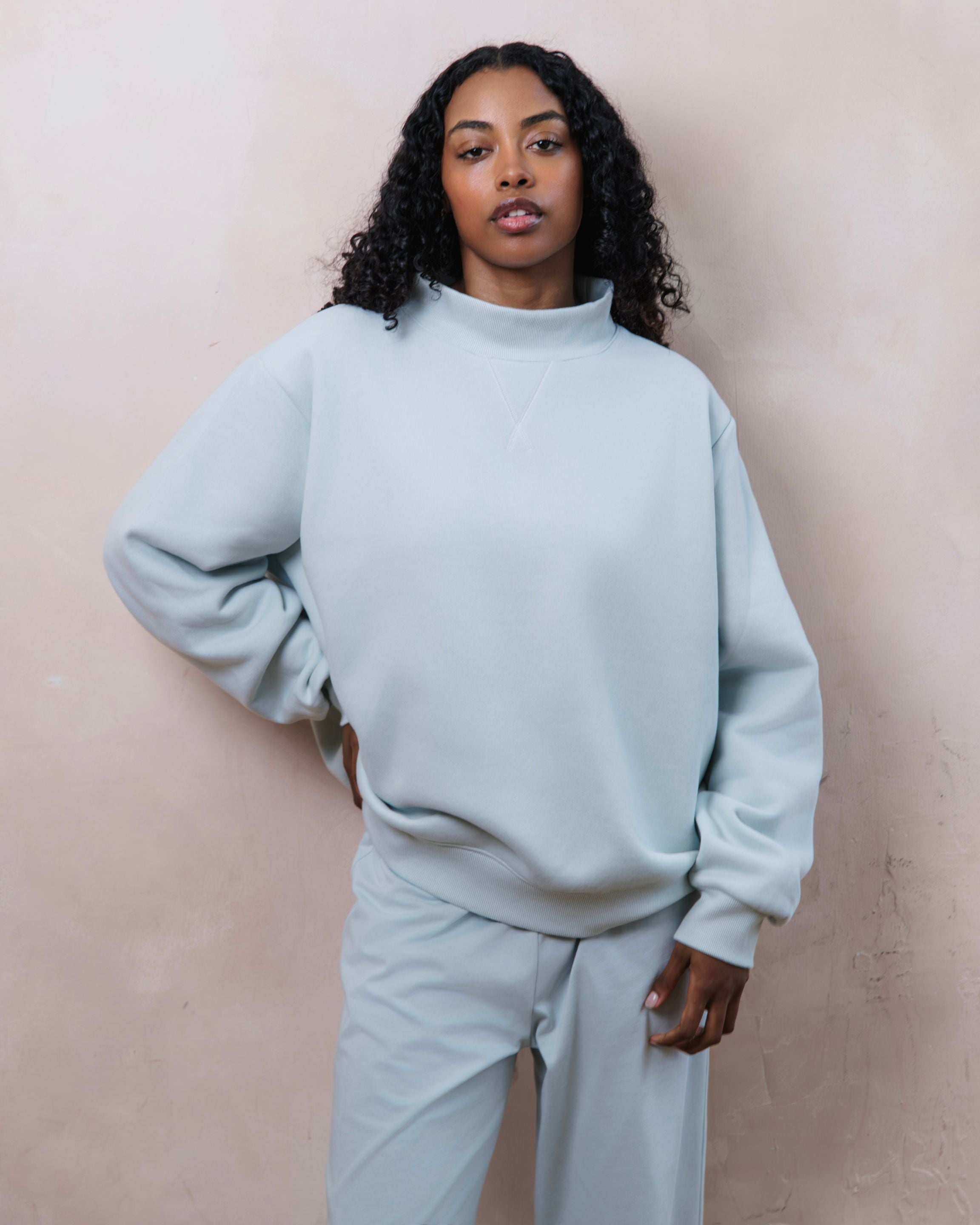 Embroidered Bridal Classic Mockneck - Pale Blue